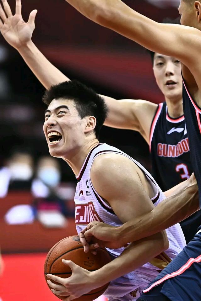 吉林队惨遭北京首钢队逆转，遗憾告负