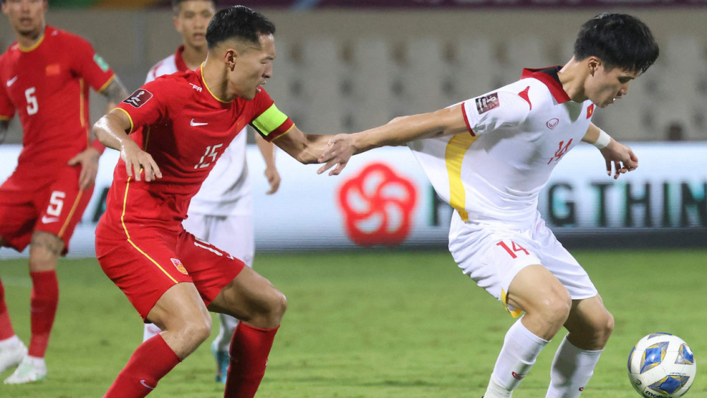 法国羽毛球队绝杀泰国羽毛球队，安赛龙制霸全场