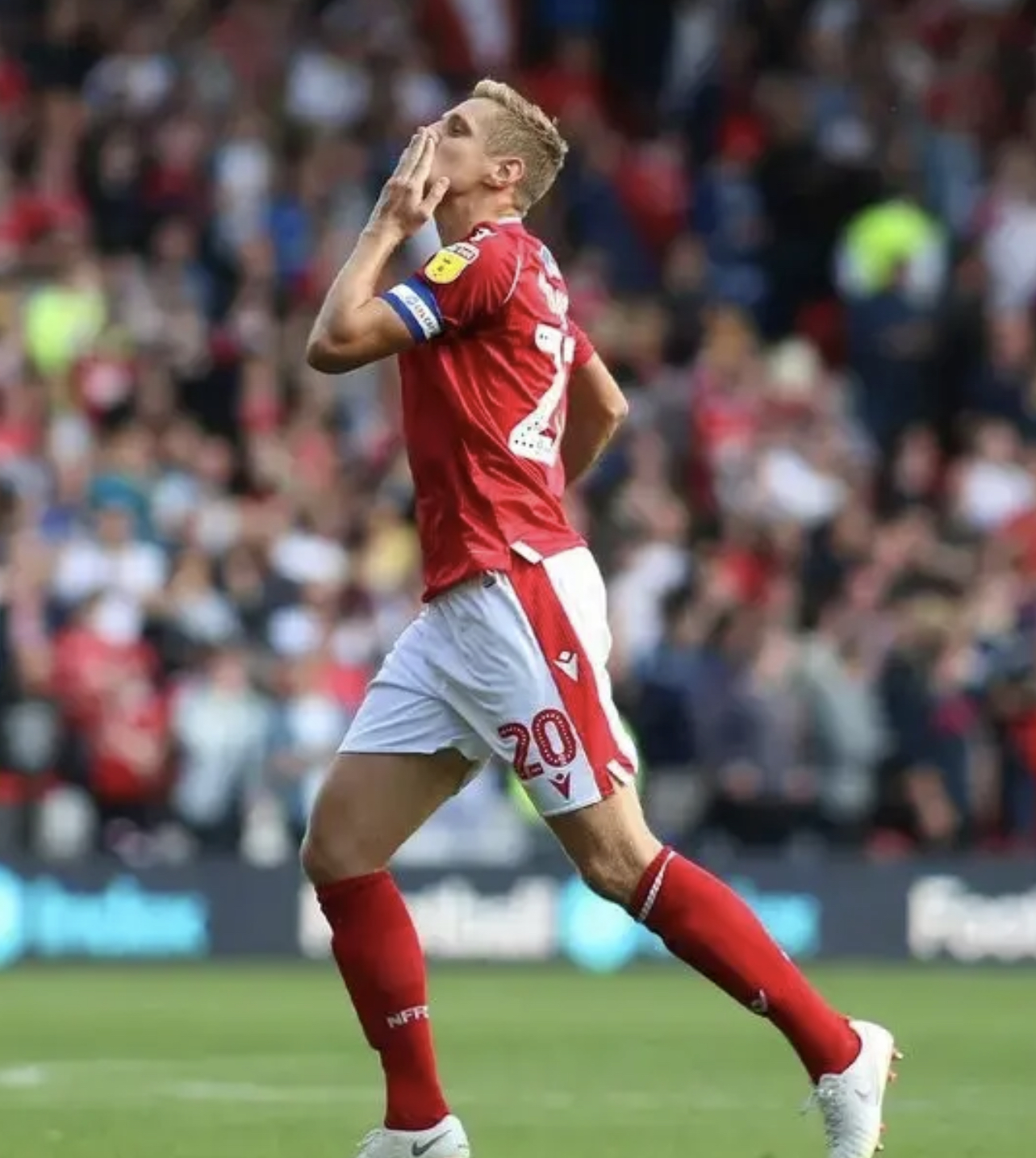 猛龙队后卫迈克尔状态急速走高