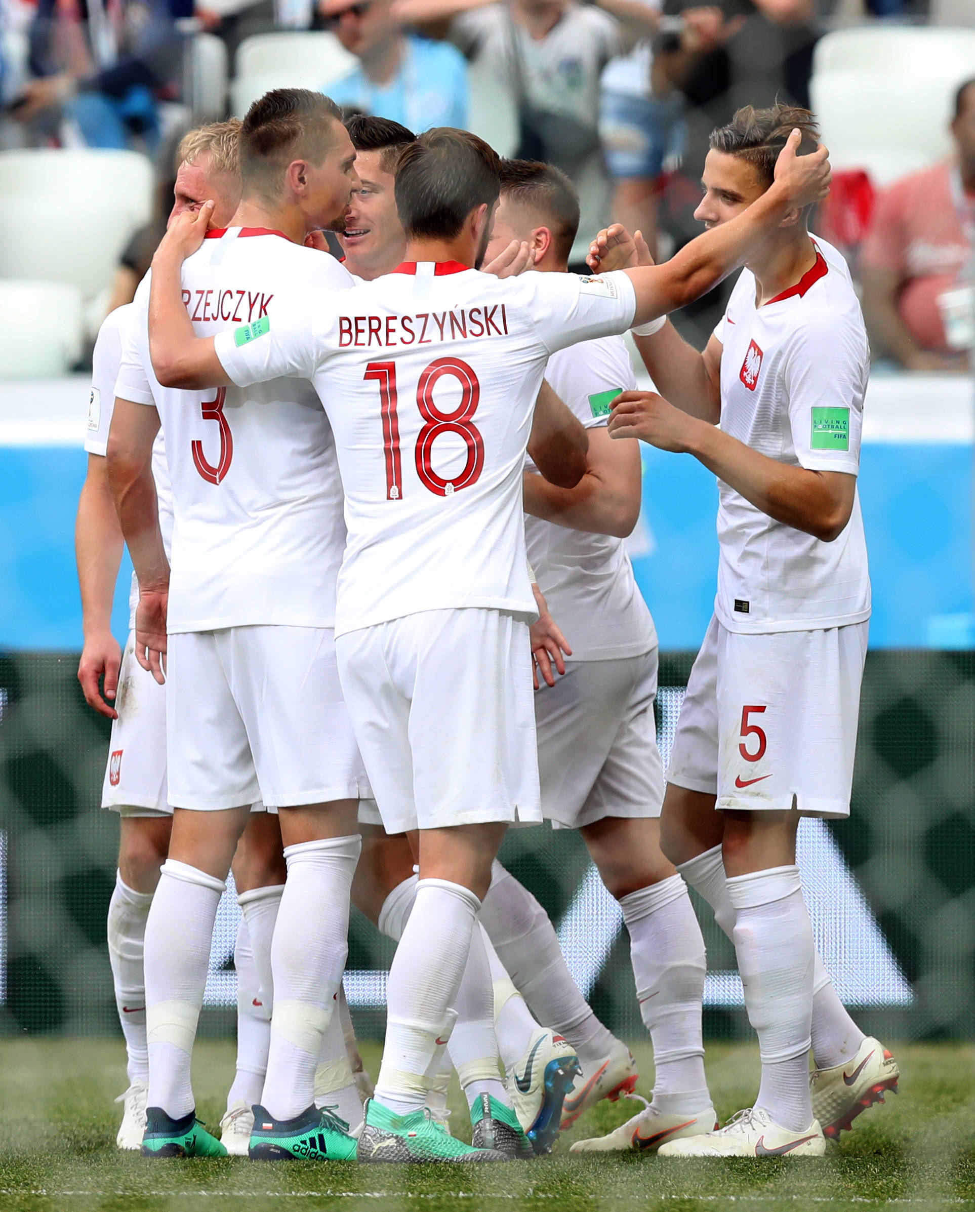 雷速体育官网-葡萄牙力克里昂，阿尔瓦雷斯状态火热