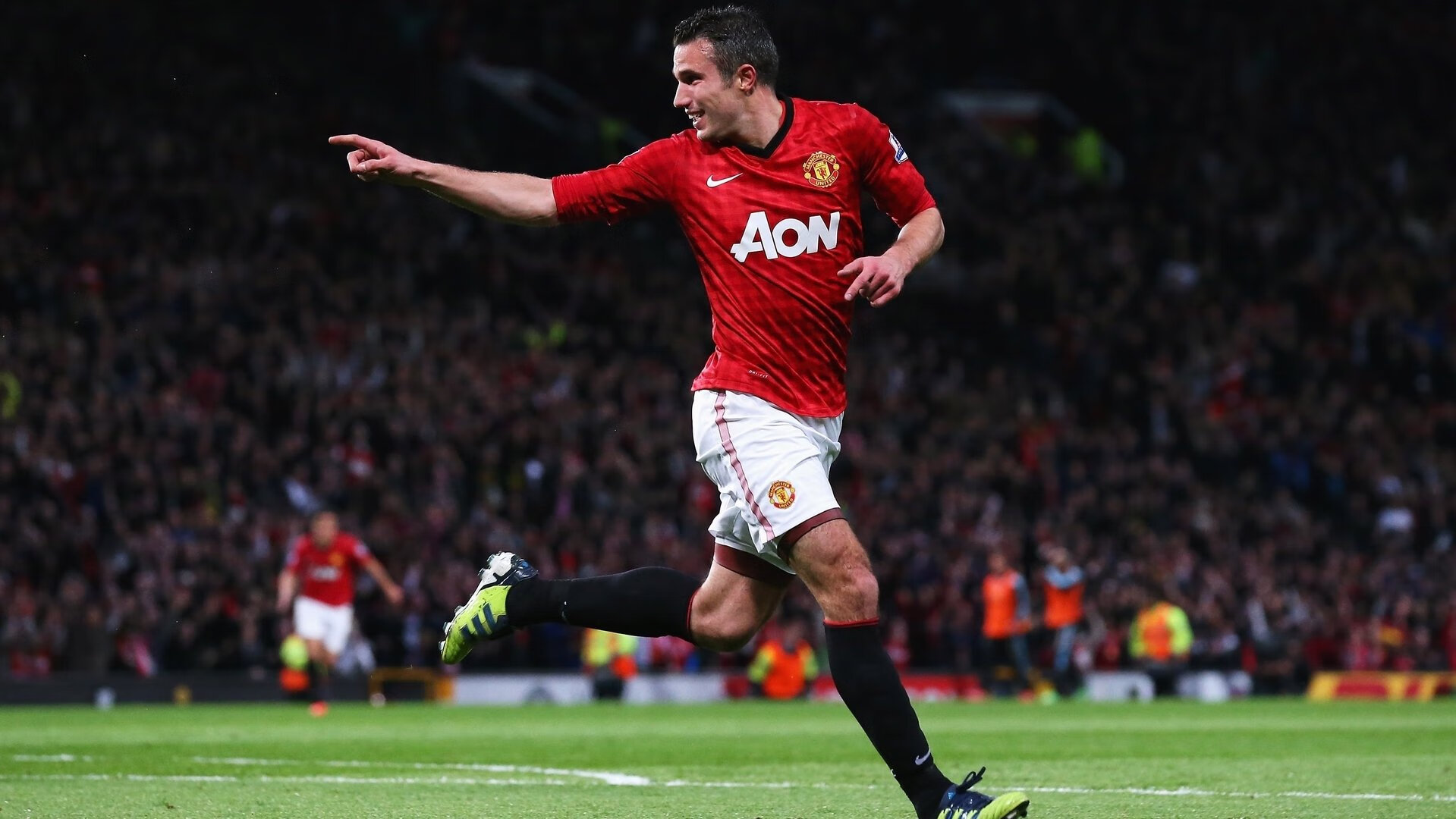 巴黎圣日耳曼战术碾压曼城,德布劳内逆境刷新传奇纪录