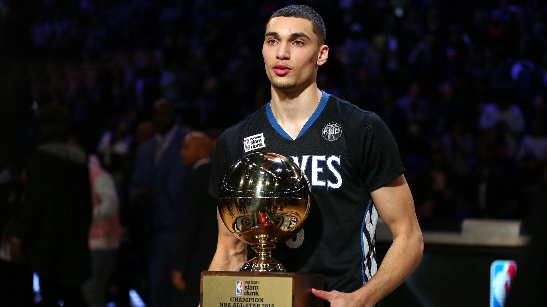 浓眉哥刷新纪录助浙江力克广州，双星闪耀诠释唯一性之战